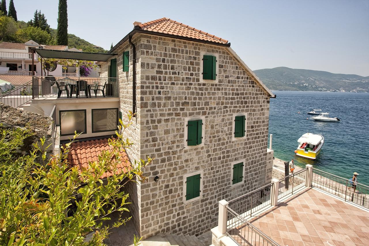 Apartments Barizon Luštica Luaran gambar